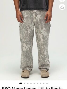 NEW W/o tag Mens RSQ Cargo Denim